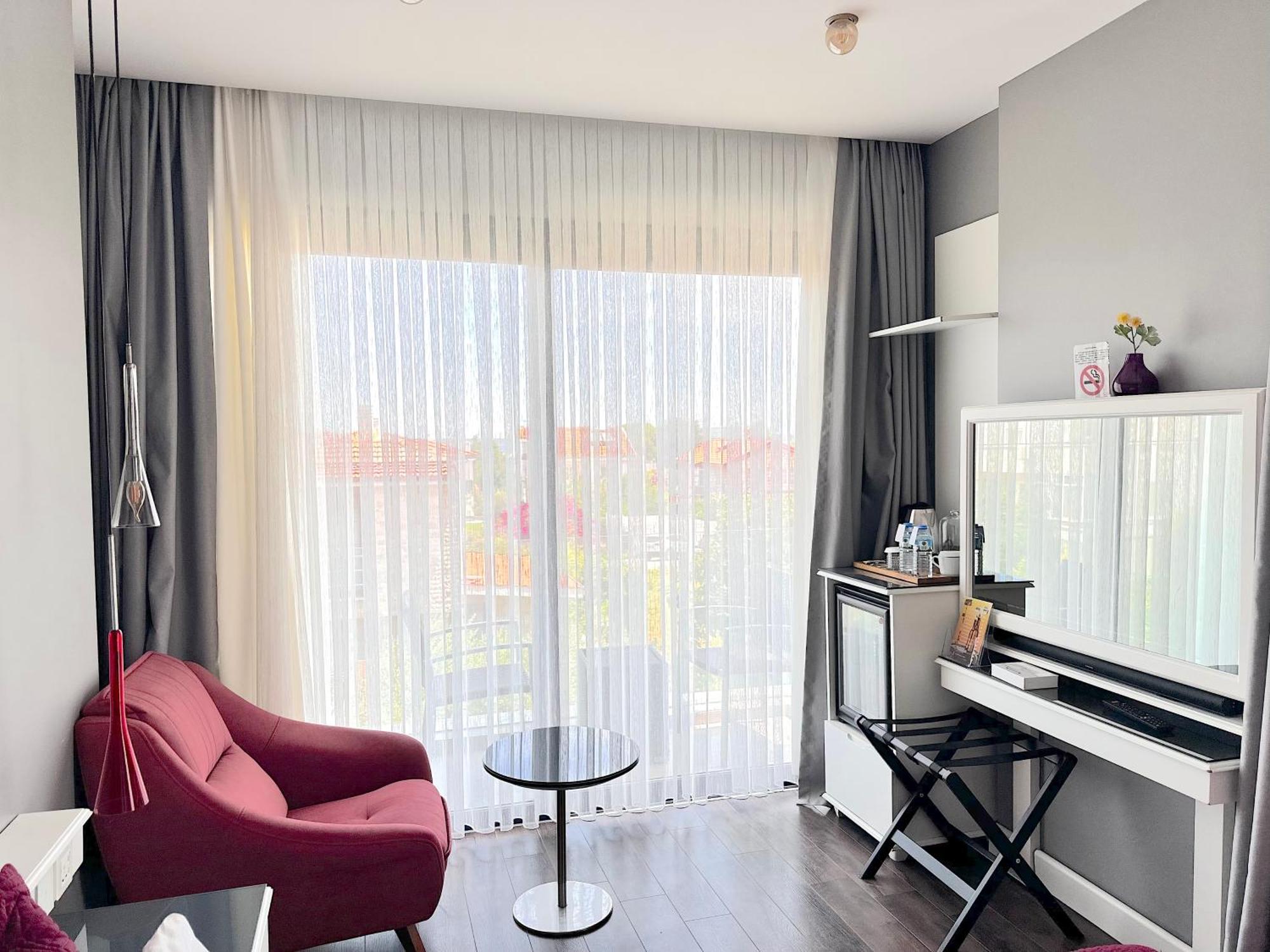 Ferush Boutique Hotel 乌尔拉 外观 照片
