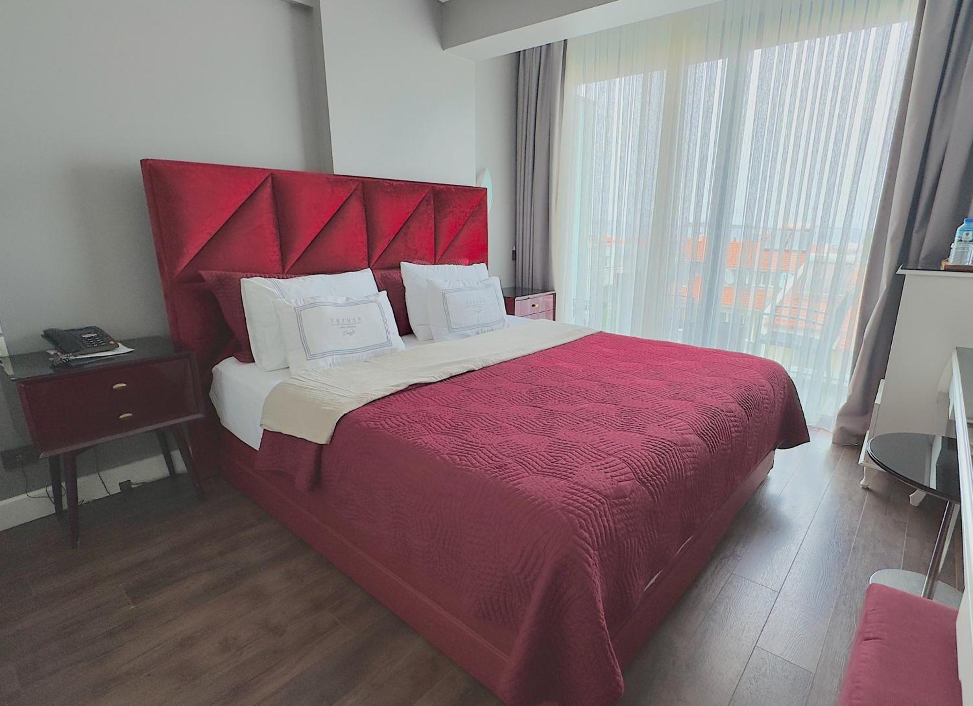 Ferush Boutique Hotel 乌尔拉 外观 照片