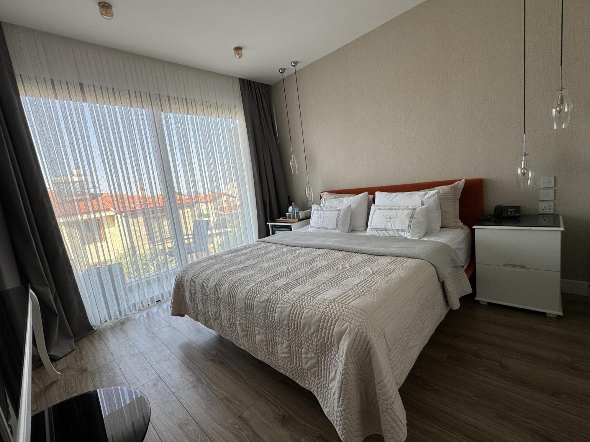 Ferush Boutique Hotel 乌尔拉 外观 照片