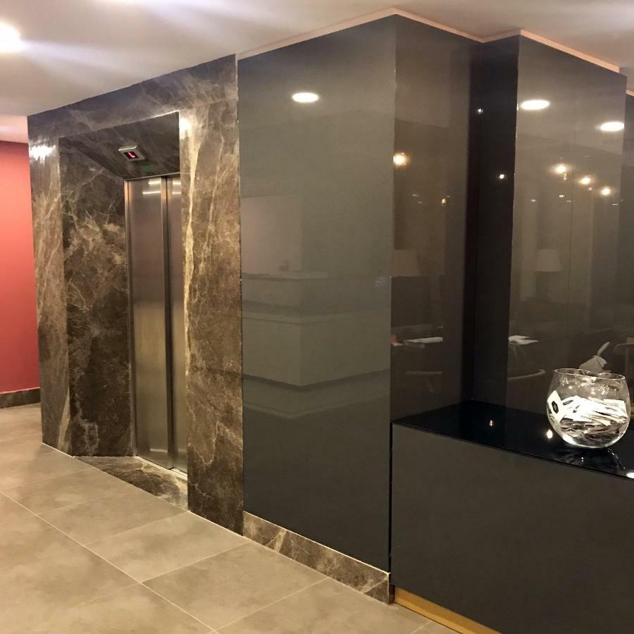 Ferush Boutique Hotel 乌尔拉 外观 照片