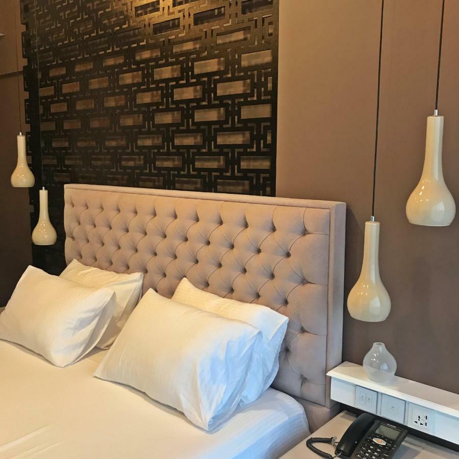 Ferush Boutique Hotel 乌尔拉 外观 照片