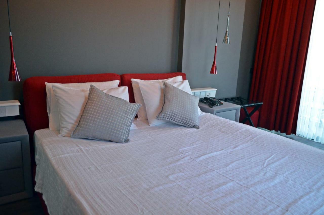 Ferush Boutique Hotel 乌尔拉 外观 照片